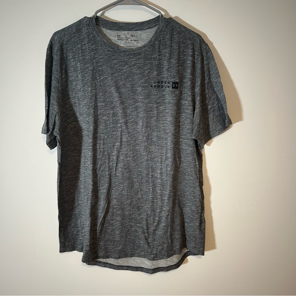 Under Armour Heather Gray Loose Heatgear T-shirt with Logo size L